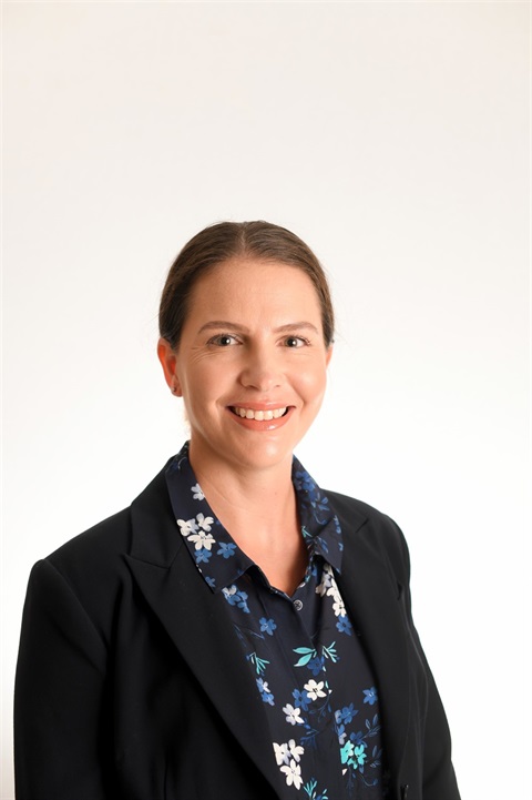 Cr Donna Lawson.jpg