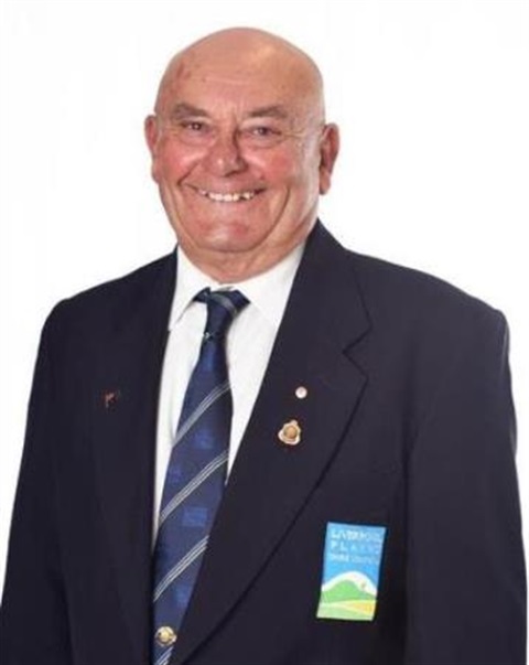 Councillor Portrait - Doug Hawkins - April 2020.JPG